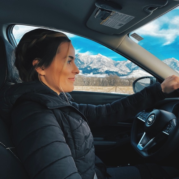 Meet your Posher, Claire - Picture 1 of 1